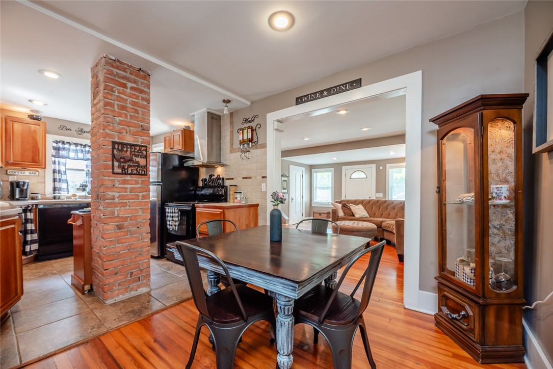 104 Keating Drive Irondequoit, NY 14622 - Photo 14 of 40