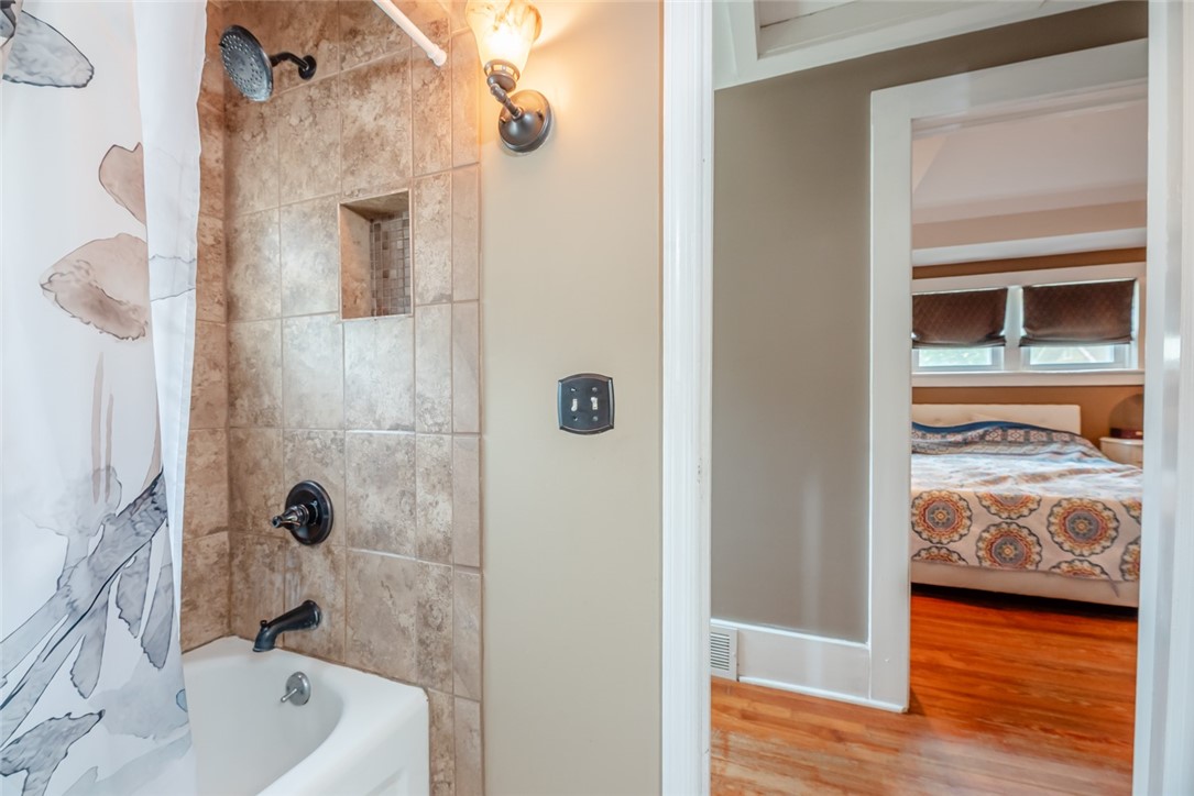 104 Keating Drive Irondequoit, NY 14622 - Photo 21 of 40