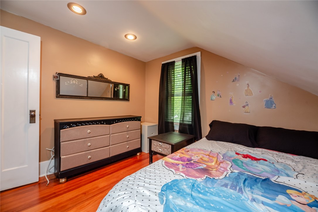 104 Keating Drive Irondequoit, NY 14622 - Photo 23 of 40