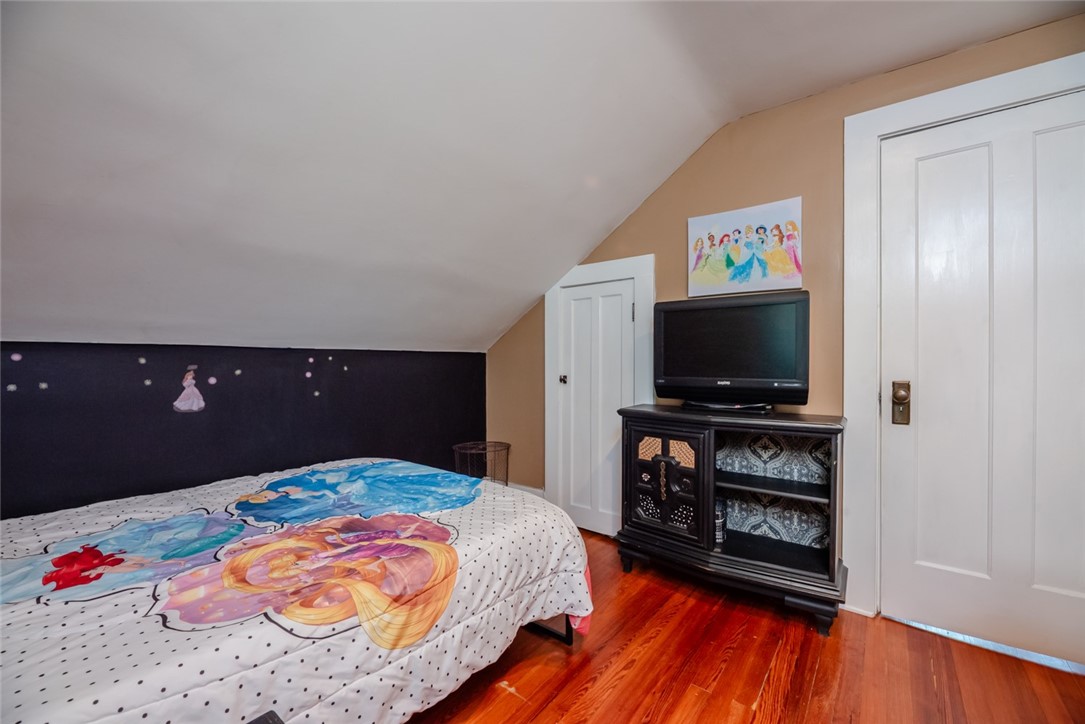 104 Keating Drive Irondequoit, NY 14622 - Photo 24 of 40