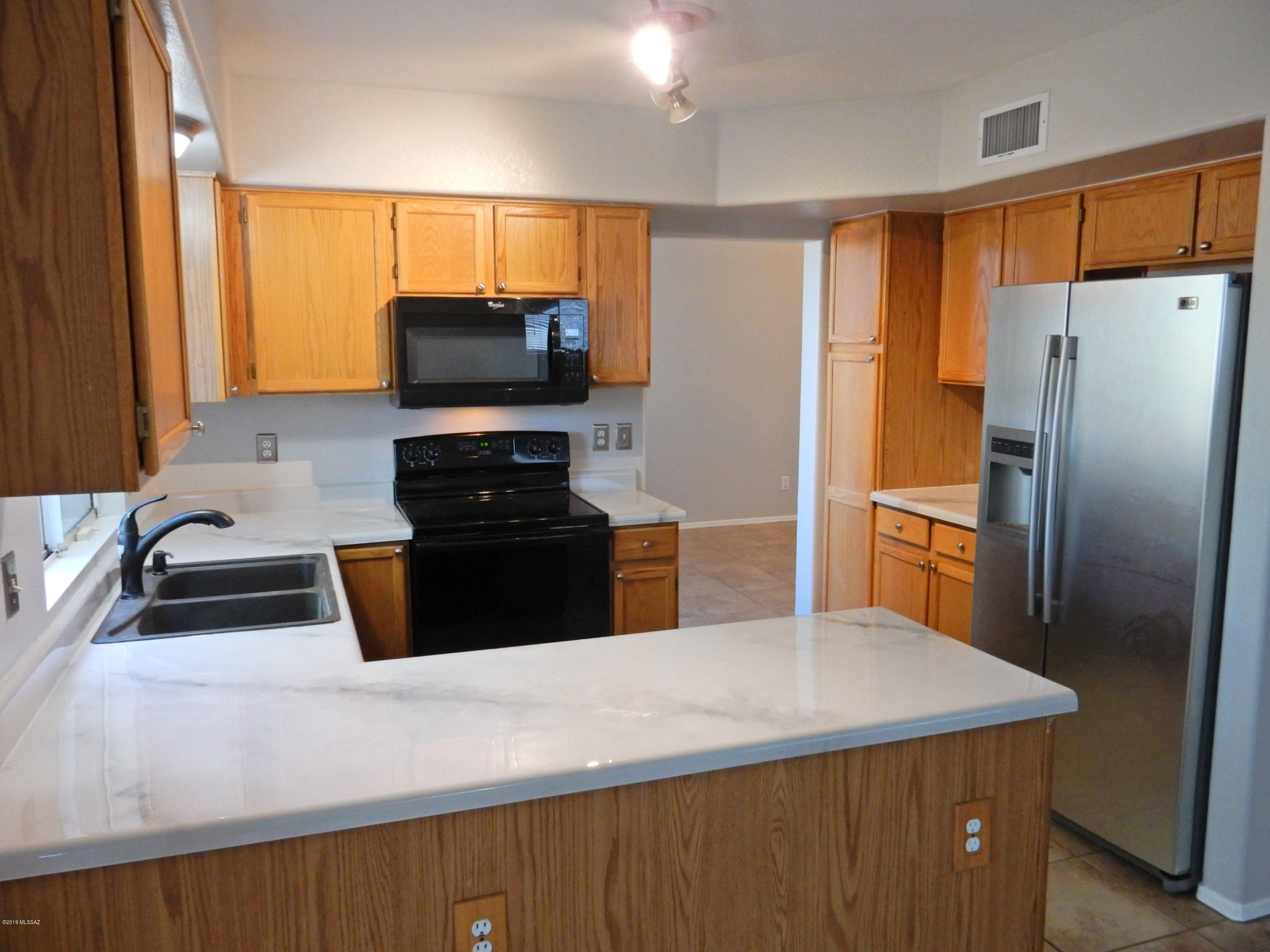 4313 West Bunk House Road Tucson, AZ 85741 - Photo 9 of 33