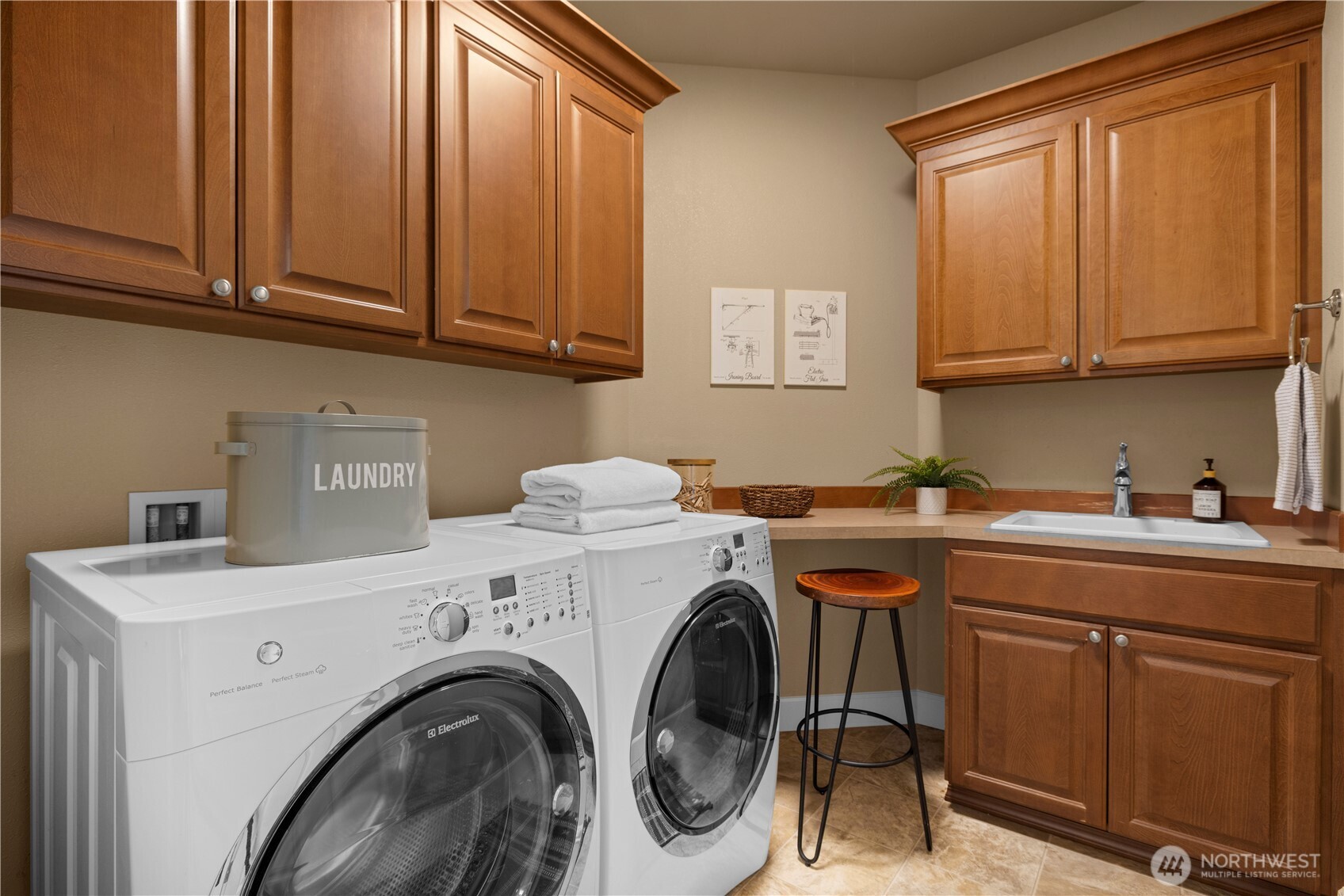 8508 184th Street Southwest Edmonds, WA 98026 - Photo 23 of 35