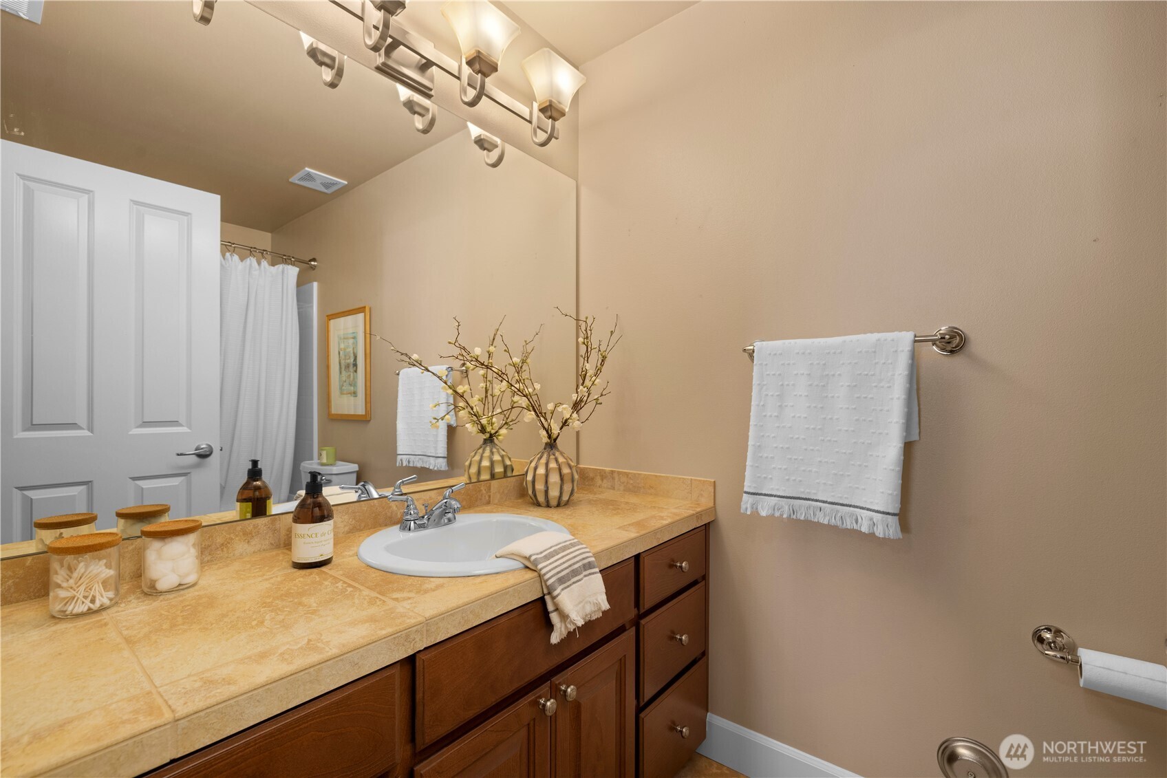 8508 184th Street Southwest Edmonds, WA 98026 - Photo 27 of 35