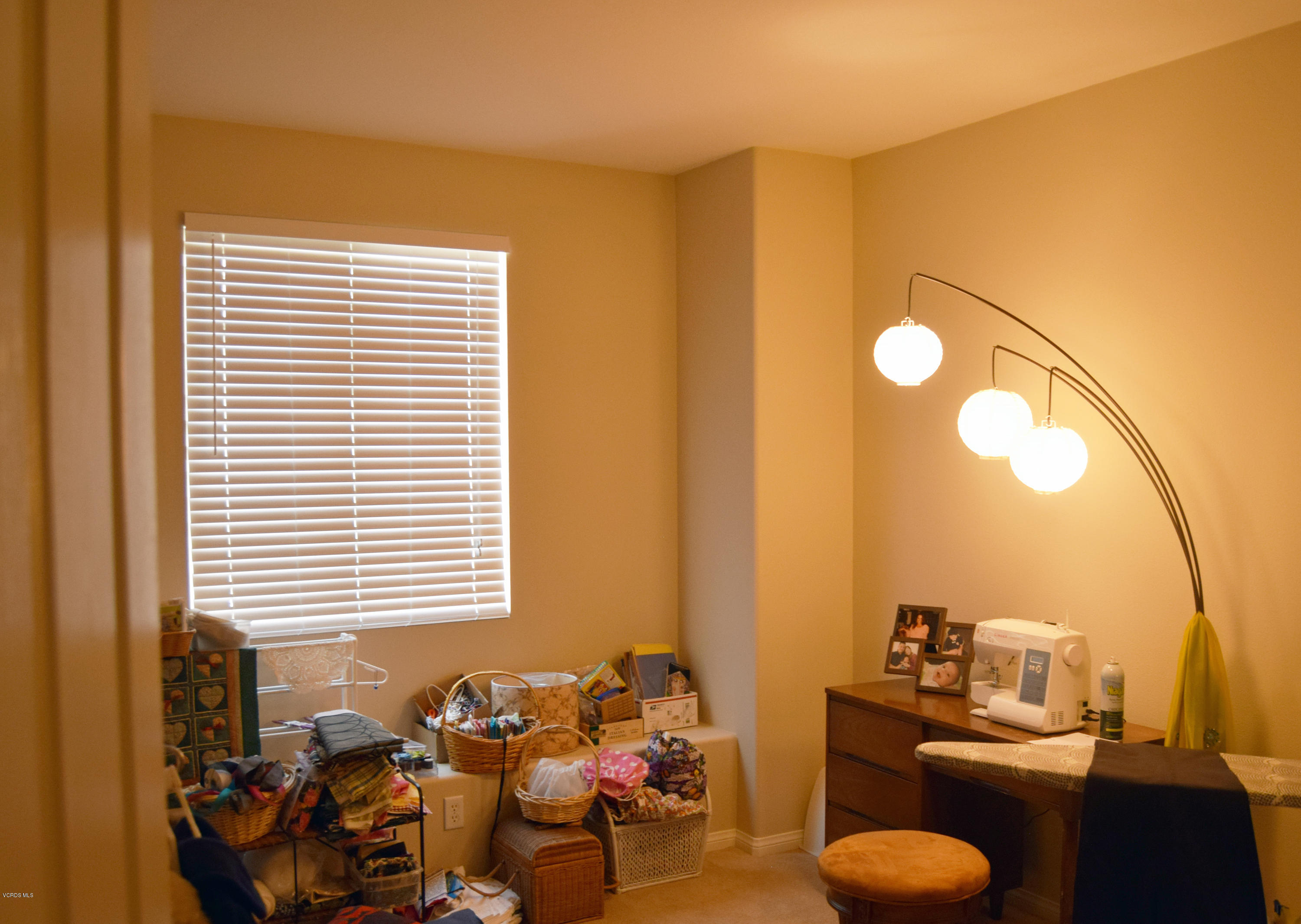 4142 Felipe Lane, Unit F Simi Valley, CA 93063 - Photo 8 of 19 DSC_1173