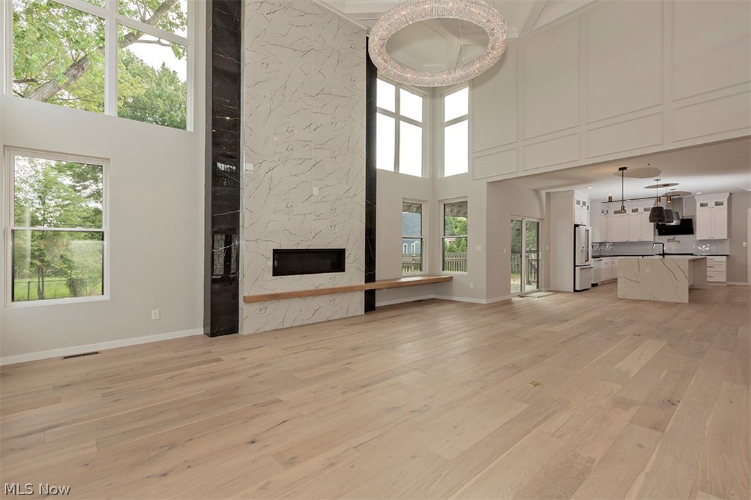4061 Giles Road Chagrin Falls, OH 44022 - Photo 9 of 34 Gallery Image 9