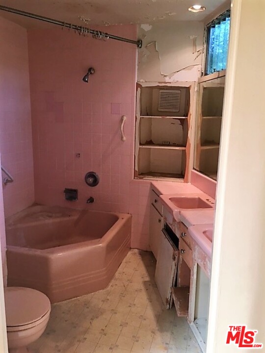 7 Hidden Valley Road Monrovia, CA 91016 - Photo 10 of 23