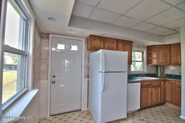 $1,350 | 261 Dana Street, Wilkes Barre, PA 18702