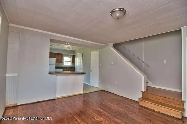 $1,350 | 261 Dana Street, Wilkes Barre, PA 18702