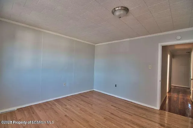 $1,415 | 261 Dana Street, Wilkes Barre, PA 18702