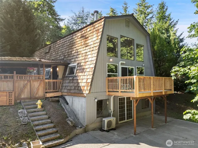 $674,500 | 1354 Hoffs Drive, Poulsbo, WA 98370