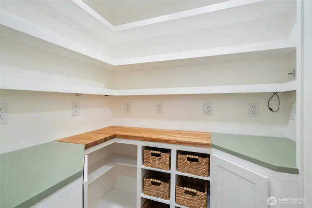 $674,500 | 1354 Hoffs Drive, Poulsbo, WA 98370