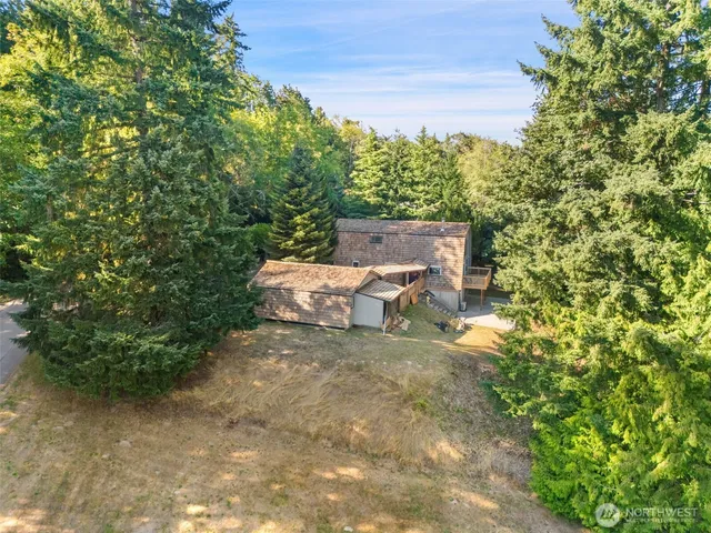 $674,500 | 1354 Hoffs Drive, Poulsbo, WA 98370