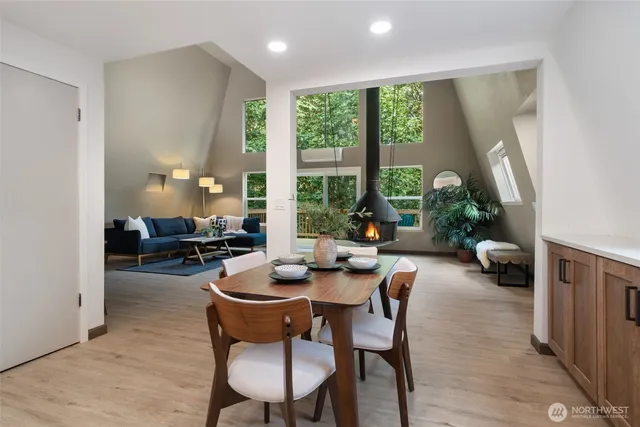 $674,500 | 1354 Hoffs Drive, Poulsbo, WA 98370