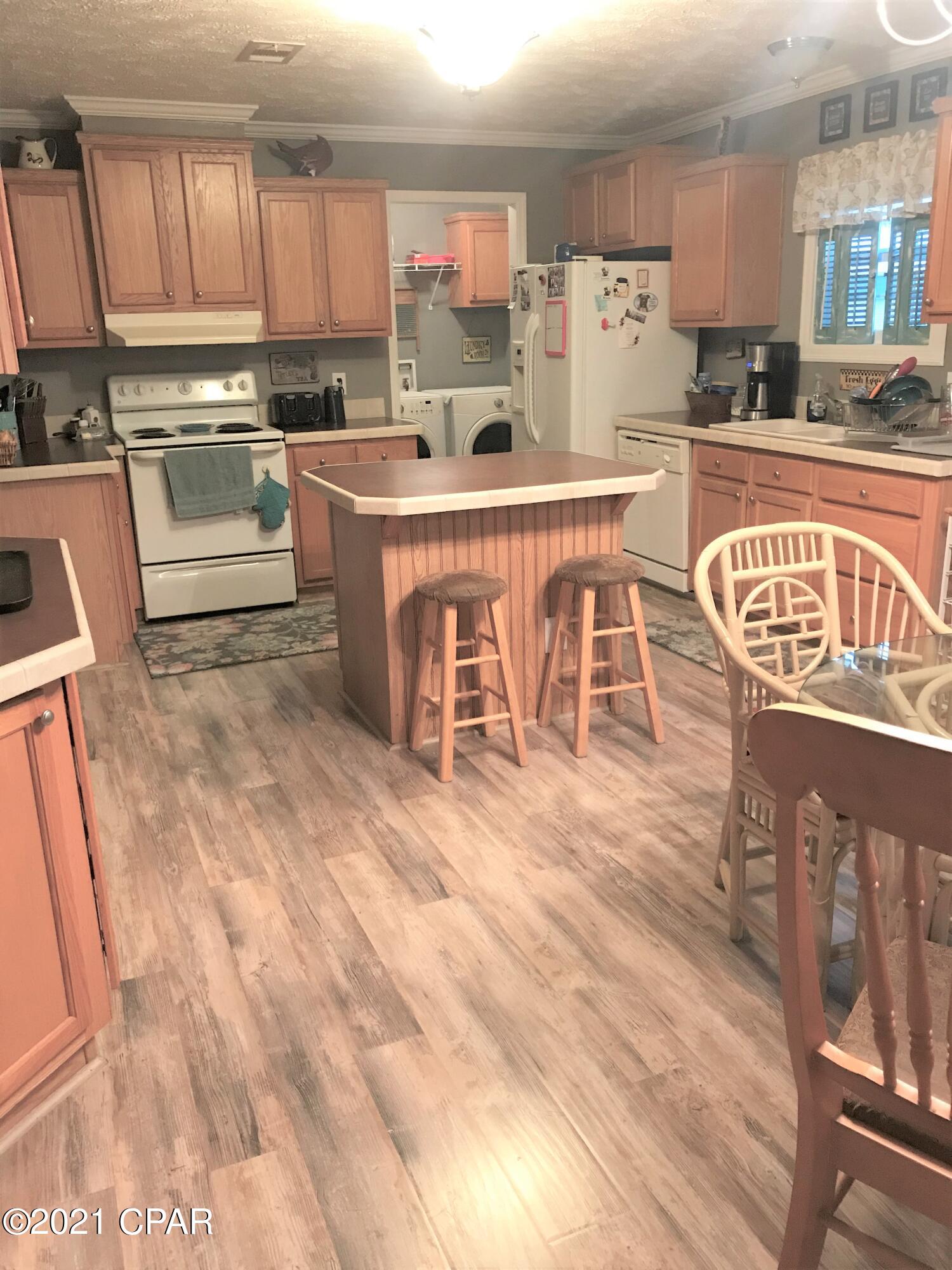 415 Red Deer Road Chipley, FL 32428 - Photo 14 of 36 Gallery Image 14