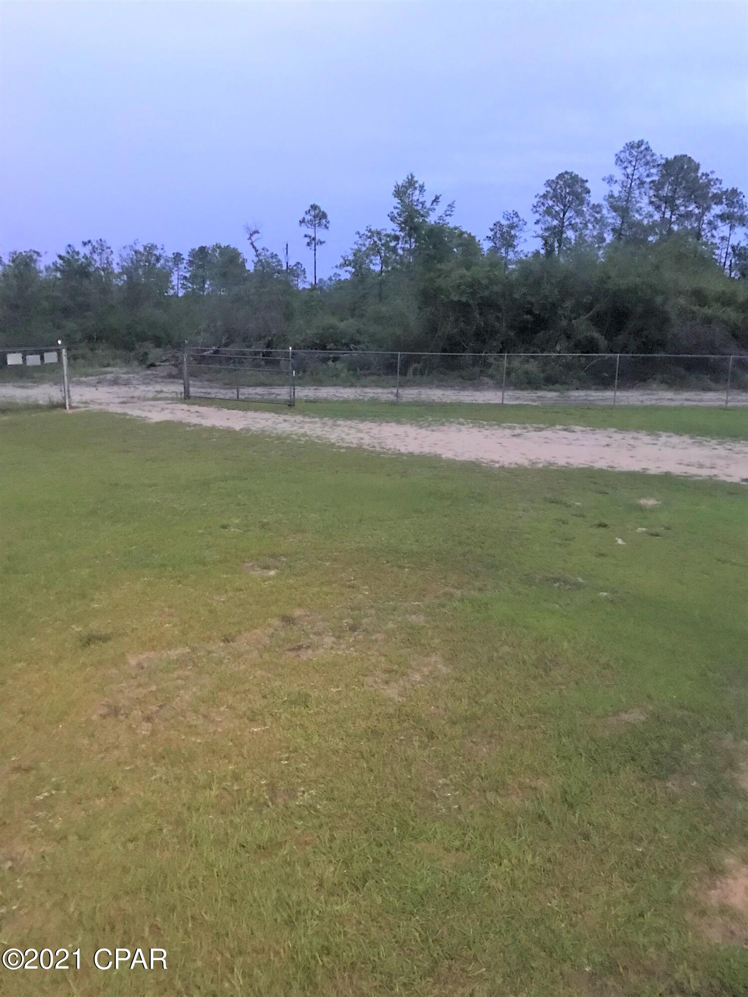 415 Red Deer Road Chipley, FL 32428 - Photo 30 of 36 Gallery Image 30