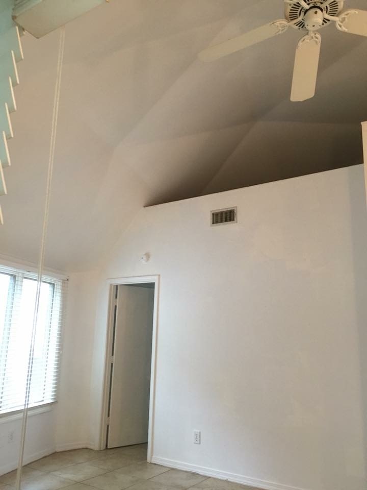 5533 Mobile Avenue Orange Beach, AL 36561 - Photo 11 of 37 Living Room