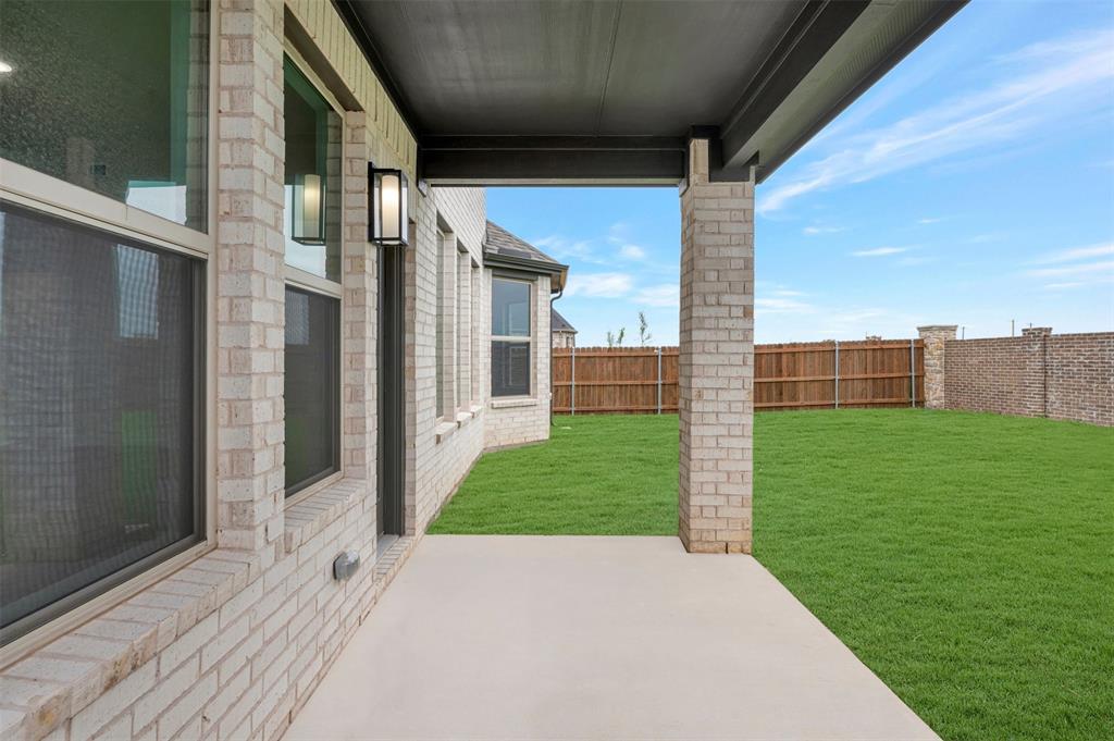 1116 Hitching Post Way Oak Point, TX 75068 - Photo 37 of 40