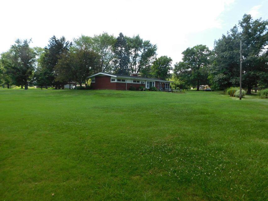 26150 Barbados Road Farmington, MI 48334 - Photo 8 of 39 5