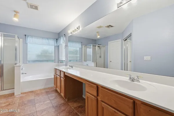 $579,000 | 16815 South 24th Place, Phoenix, AZ 85048