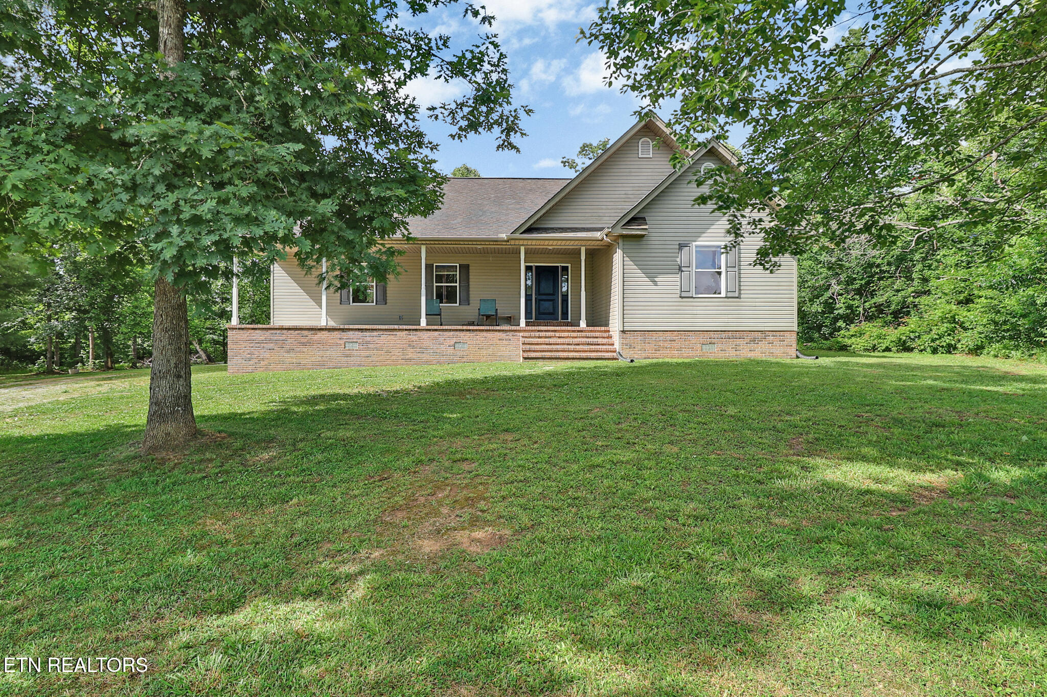 3426 Rugby Pike Jamestown, TN 38556 - Photo 43 of 46 front