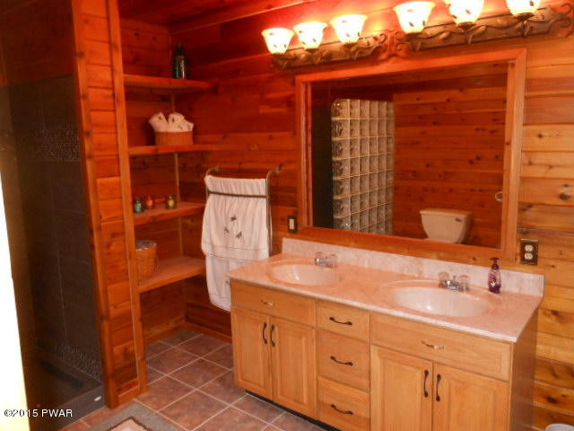 185 Springbrook Road Shohola, PA 18458 - Photo 29 of 42 Gallery Image 29