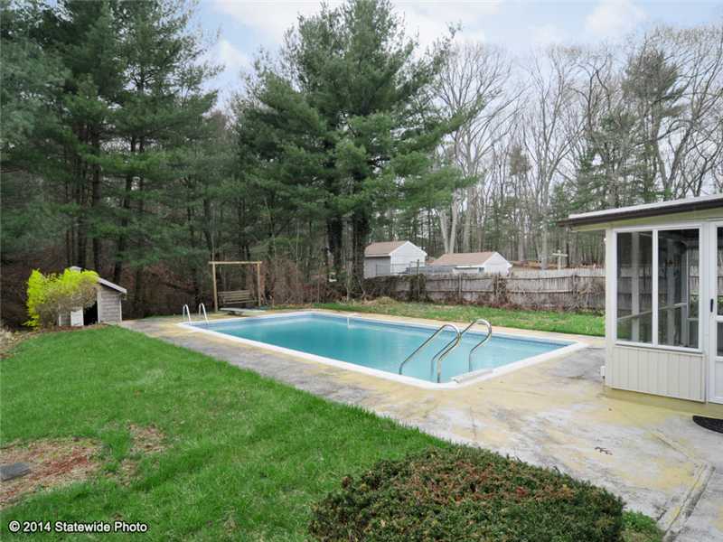 31 Colvin Street Scituate, RI 02831 - Photo 13 of 24 Swimming Pool/Hot Tub/Sauna.