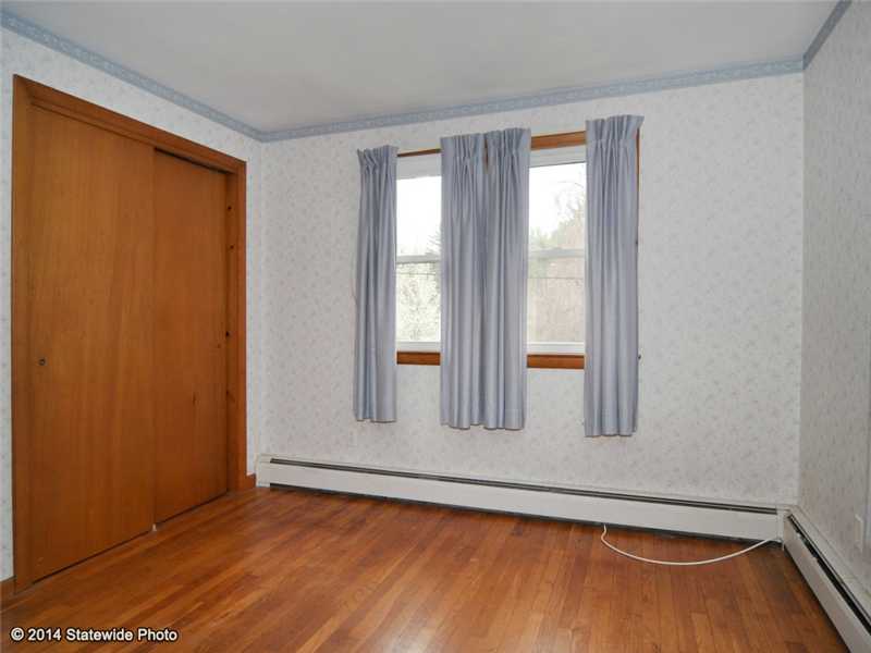31 Colvin Street Scituate, RI 02831 - Photo 22 of 24 Bedroom.