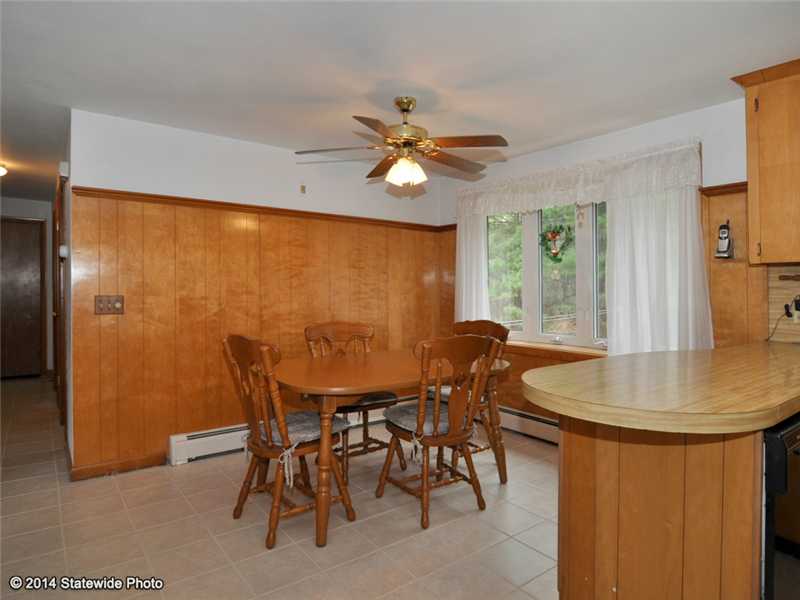 31 Colvin Street Scituate, RI 02831 - Photo 10 of 24 Dining Area.