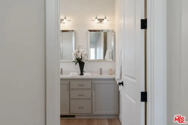 $2,649,000 | 29500 Heathercliff Road, Unit 64, Malibu, CA 90265