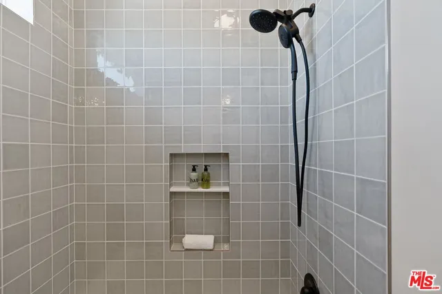 $2,649,000 | 29500 Heathercliff Road, Unit 64, Malibu, CA 90265