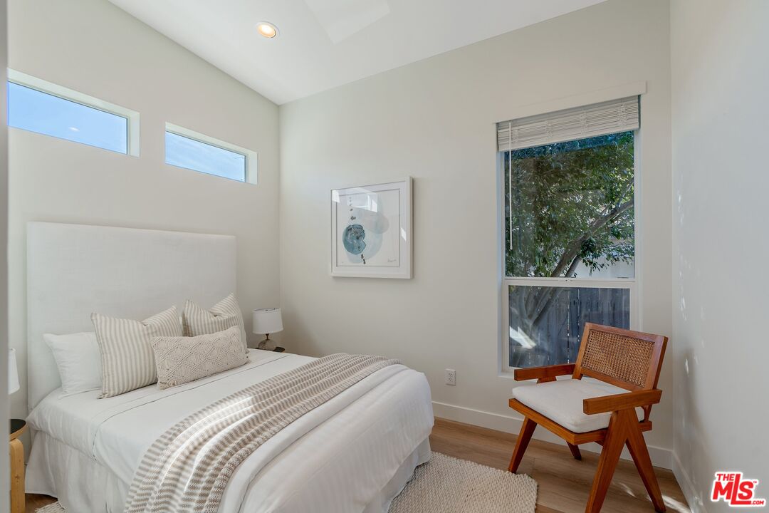 29500 Heathercliff Road, Unit 64 Malibu, CA 90265 - Photo 23 of 39