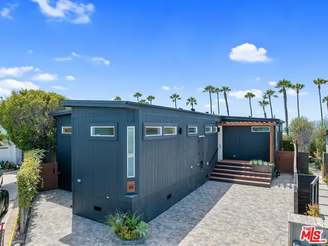 $2,649,000 | 29500 Heathercliff Road, Unit 64, Malibu, CA 90265