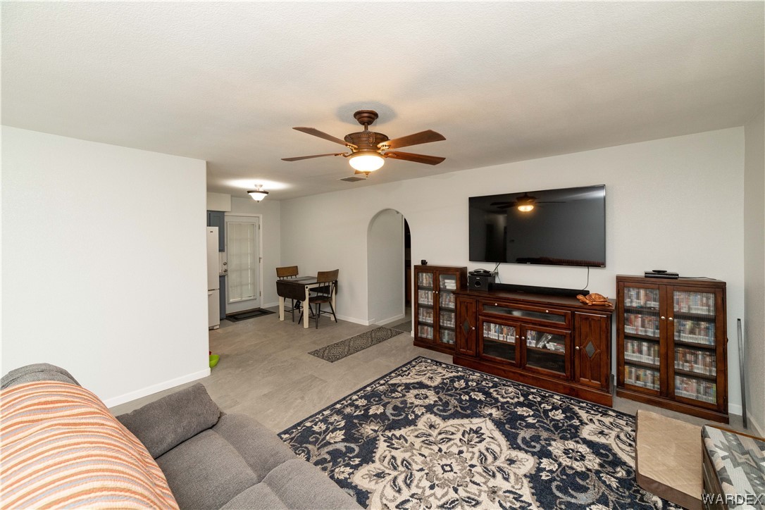 560 Santa Maria Road Golden Valley, AZ 86413 - Photo 9 of 65 Gallery Image 9
