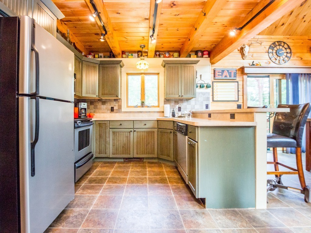 22 Kempton Road Millville, MA 01529 - Photo 11 of 30 Gallery Image 11