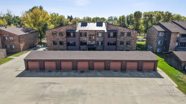 $140,000 | 3253 17th Avenue South, Unit 101, Fargo, ND 58103