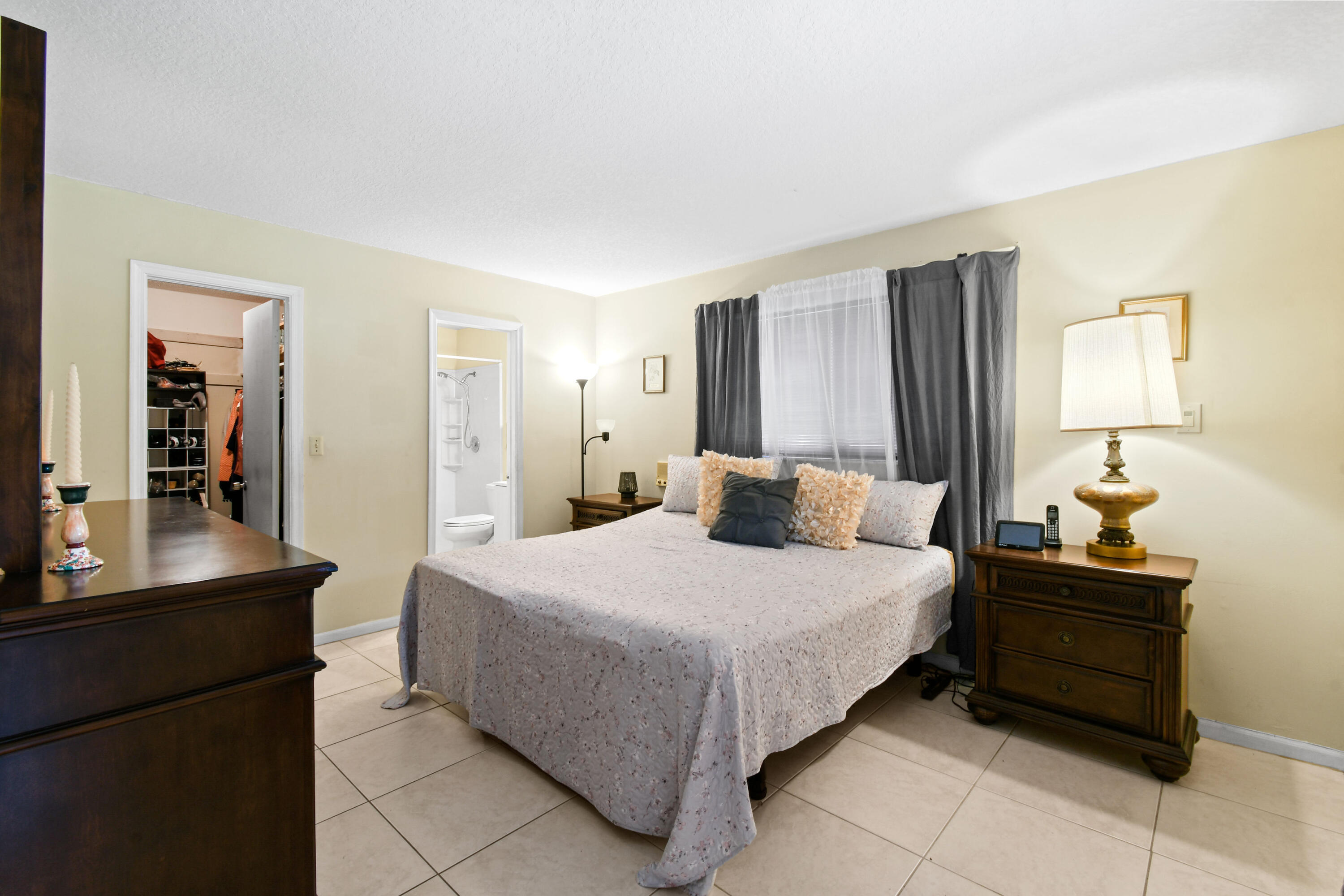 7107 181st Street Jupiter, FL 33458 - Photo 26 of 62 Master Suite