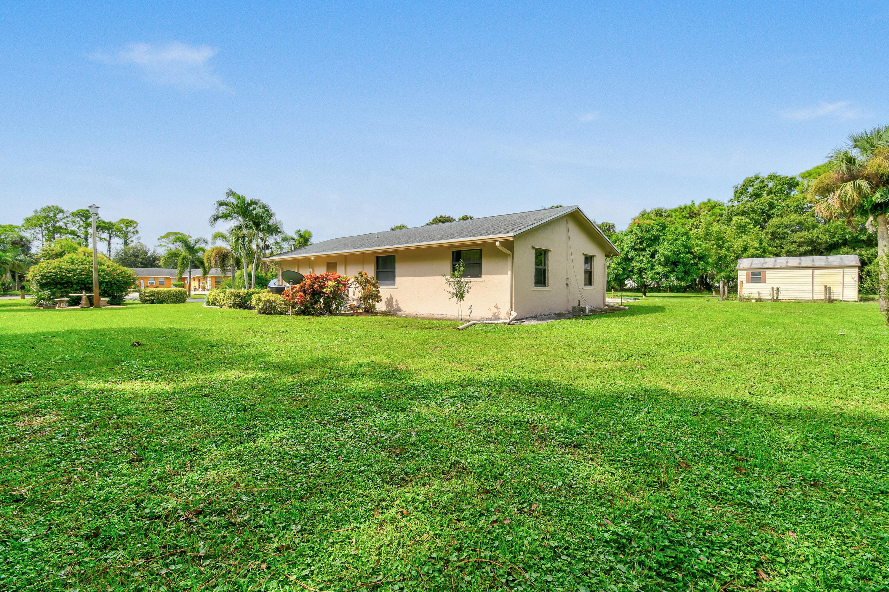 7107 181st Street Jupiter, FL 33458 - Photo 41 of 62 Back yard oasis