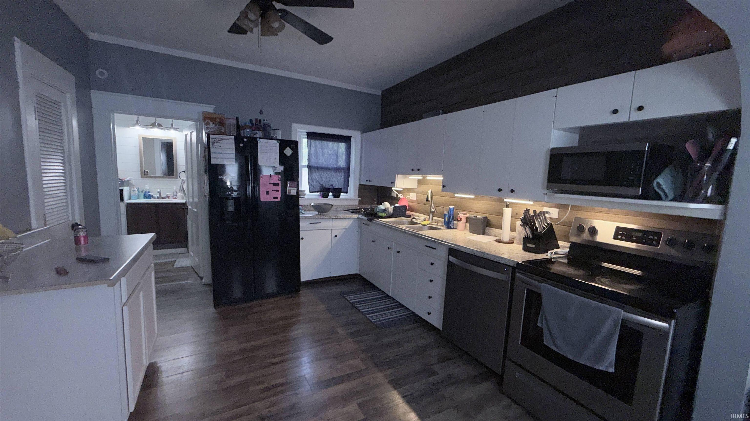 807 South Armstrong Street Kokomo, IN 46901 - Photo 3 of 18