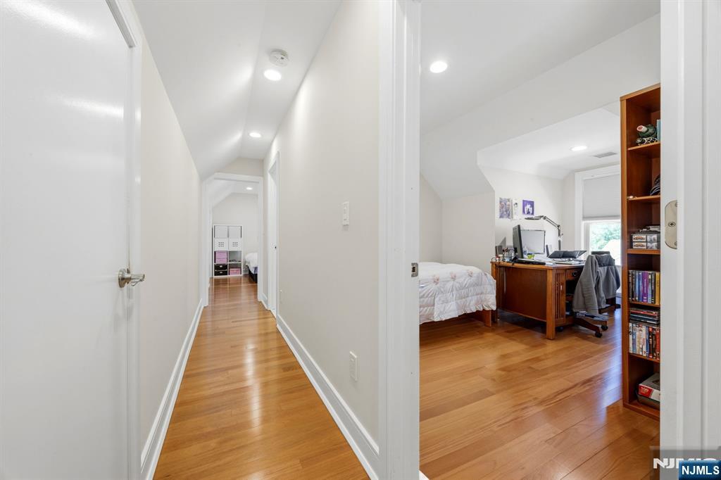 40 Frederick Street, Unit B Little Ferry, NJ 07643 - Photo 16 of 23