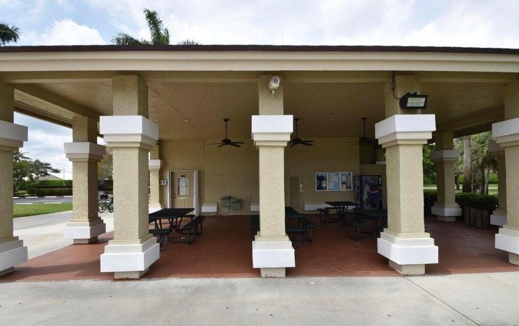 9785 Ridge Creek Road Boca Raton, FL 33496 - Photo 21 of 23 20201102150119273674000000-o