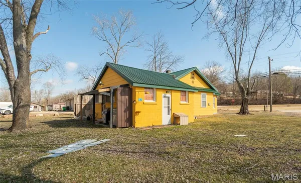 $60,000 | 109 Business Hh, Piedmont, MO 63957