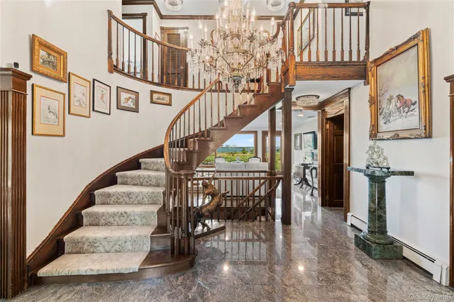 a view of entryway with a front door