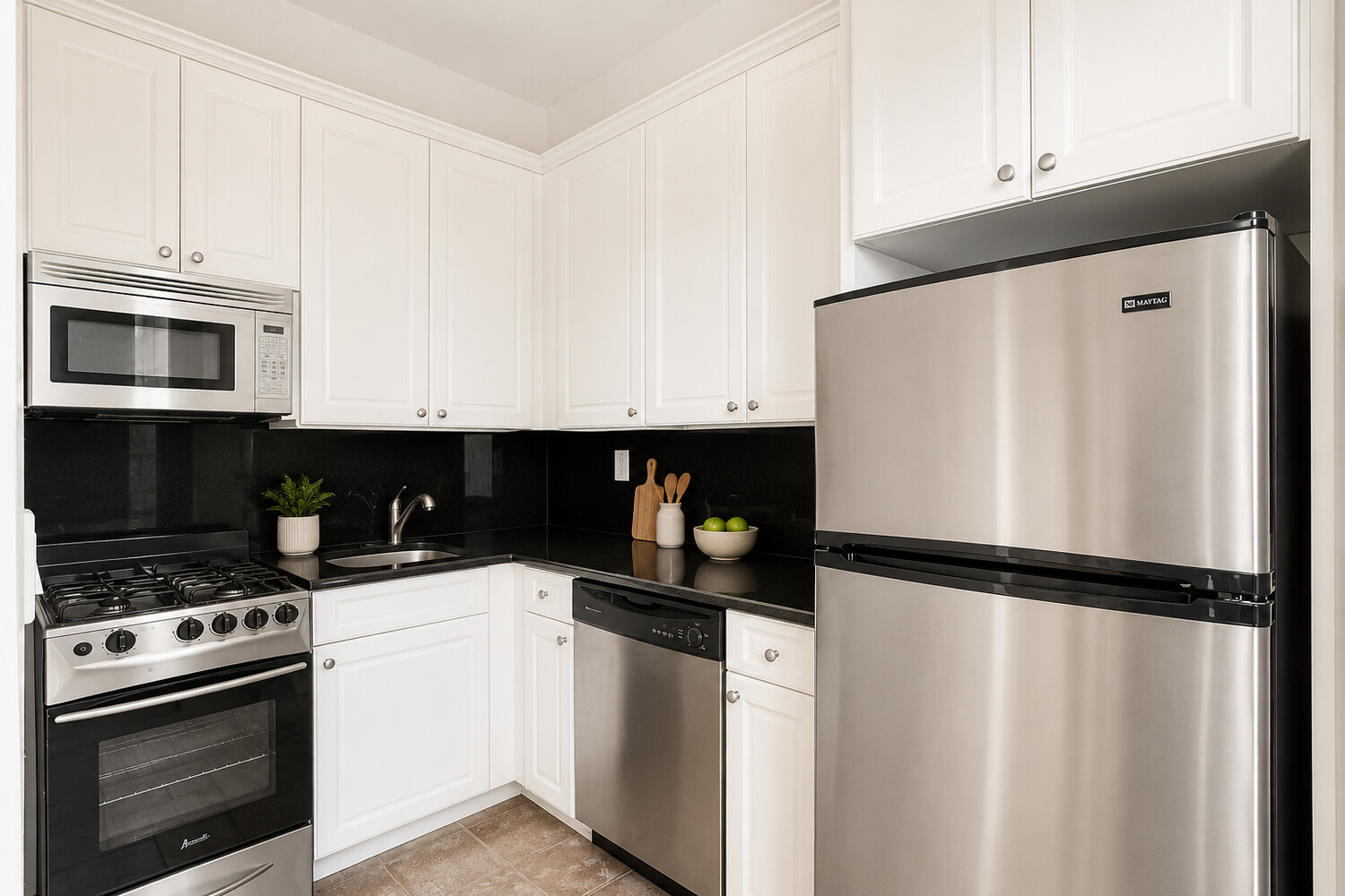 660 Riverside Drive, Unit 5F Manhattan, NY 10031 - Photo 3 of 6