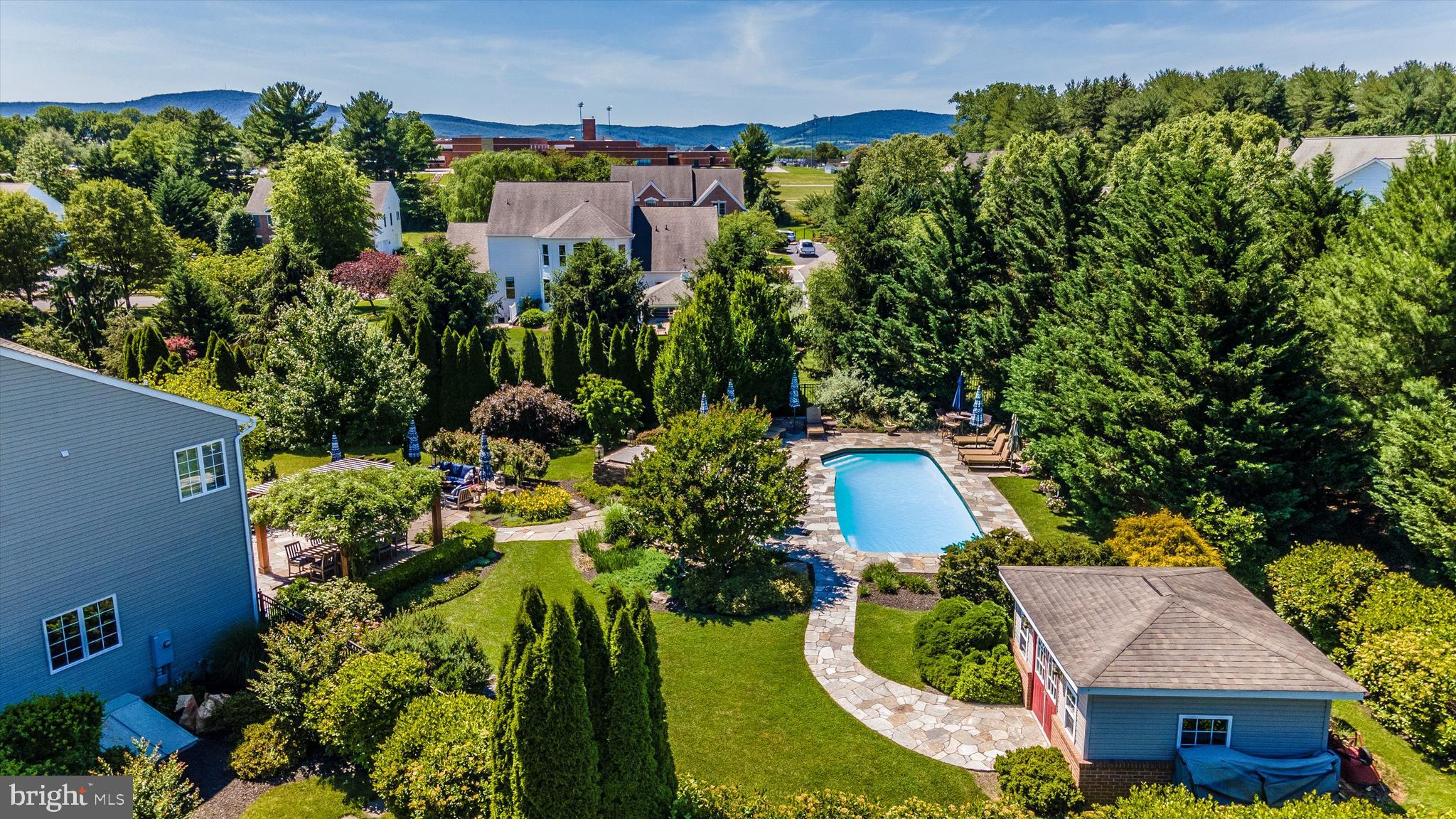 25 Woodmere Circle Middletown, MD 21769 - Photo 8 of 52 Carefully Designed