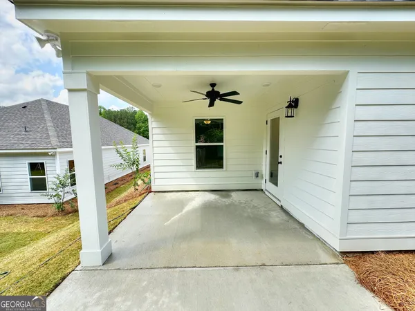 a view of a entryway door of the house