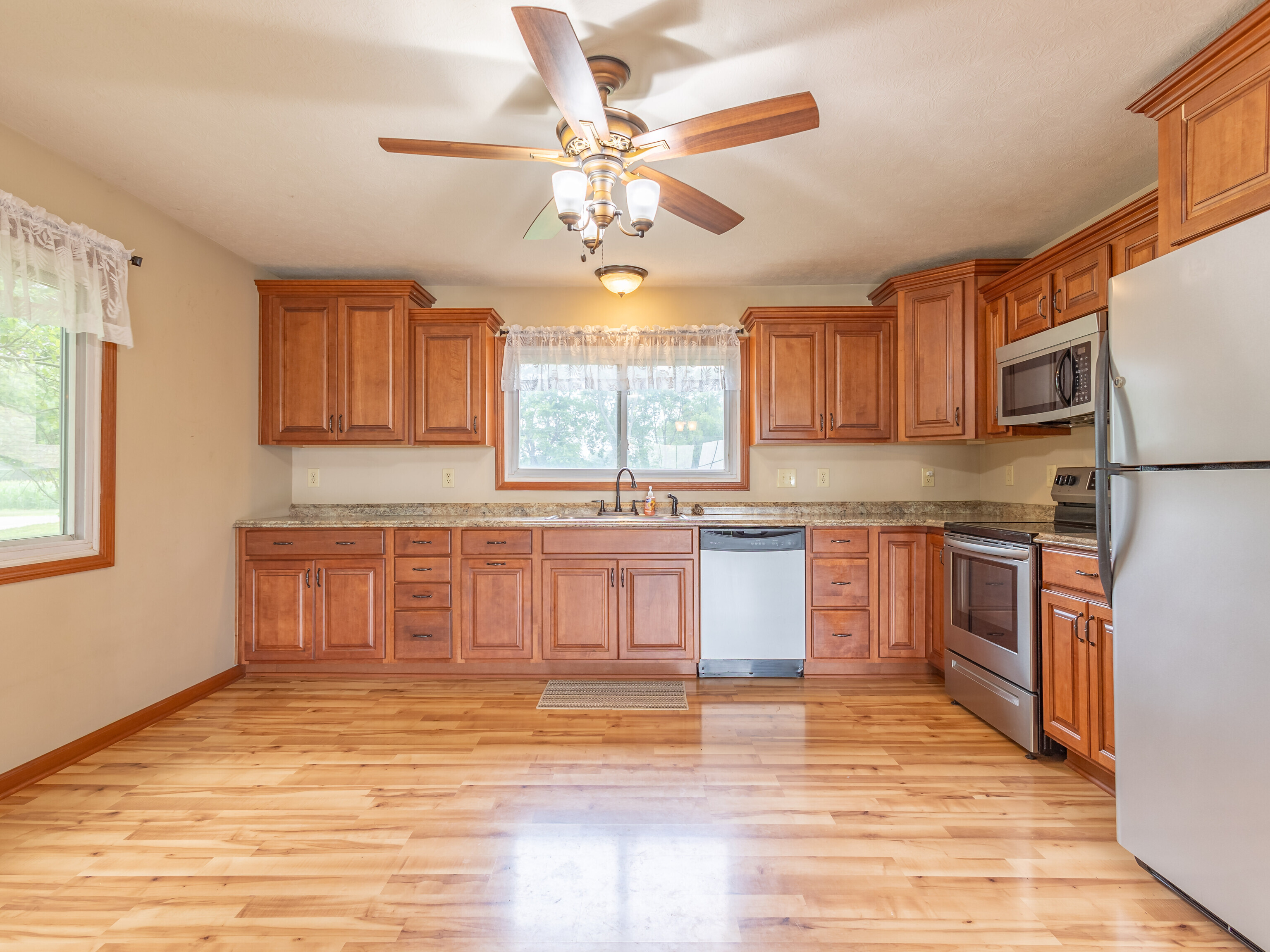 3420 Egbert Road Martinsville, IN 46151 - Photo 11 of 35 Gallery Image 11