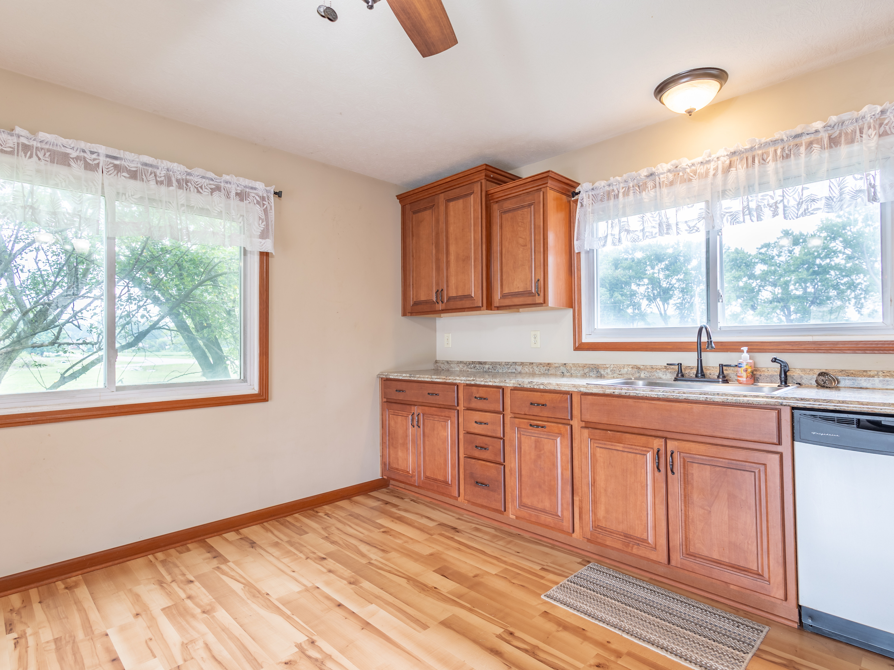 3420 Egbert Road Martinsville, IN 46151 - Photo 13 of 35 Gallery Image 13