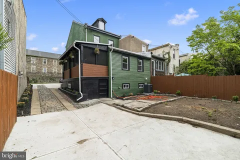 $650,000 | 174 Lauriston Street, Philadelphia, PA 19128