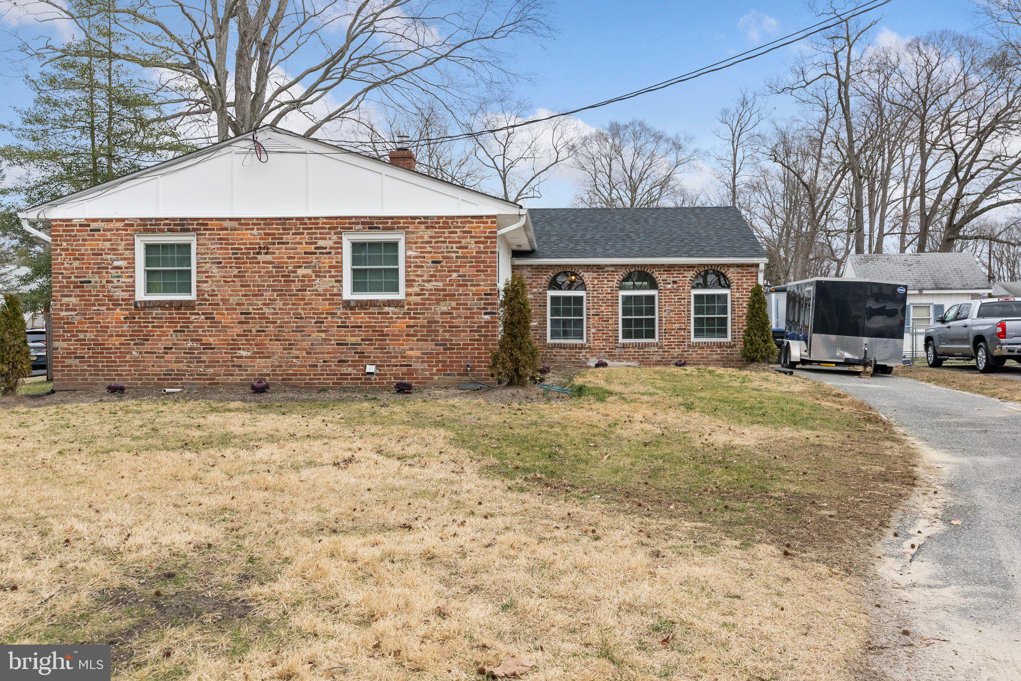 29 Chews Landing Road Lindenwold, NJ 08021 - Photo 3 of 30