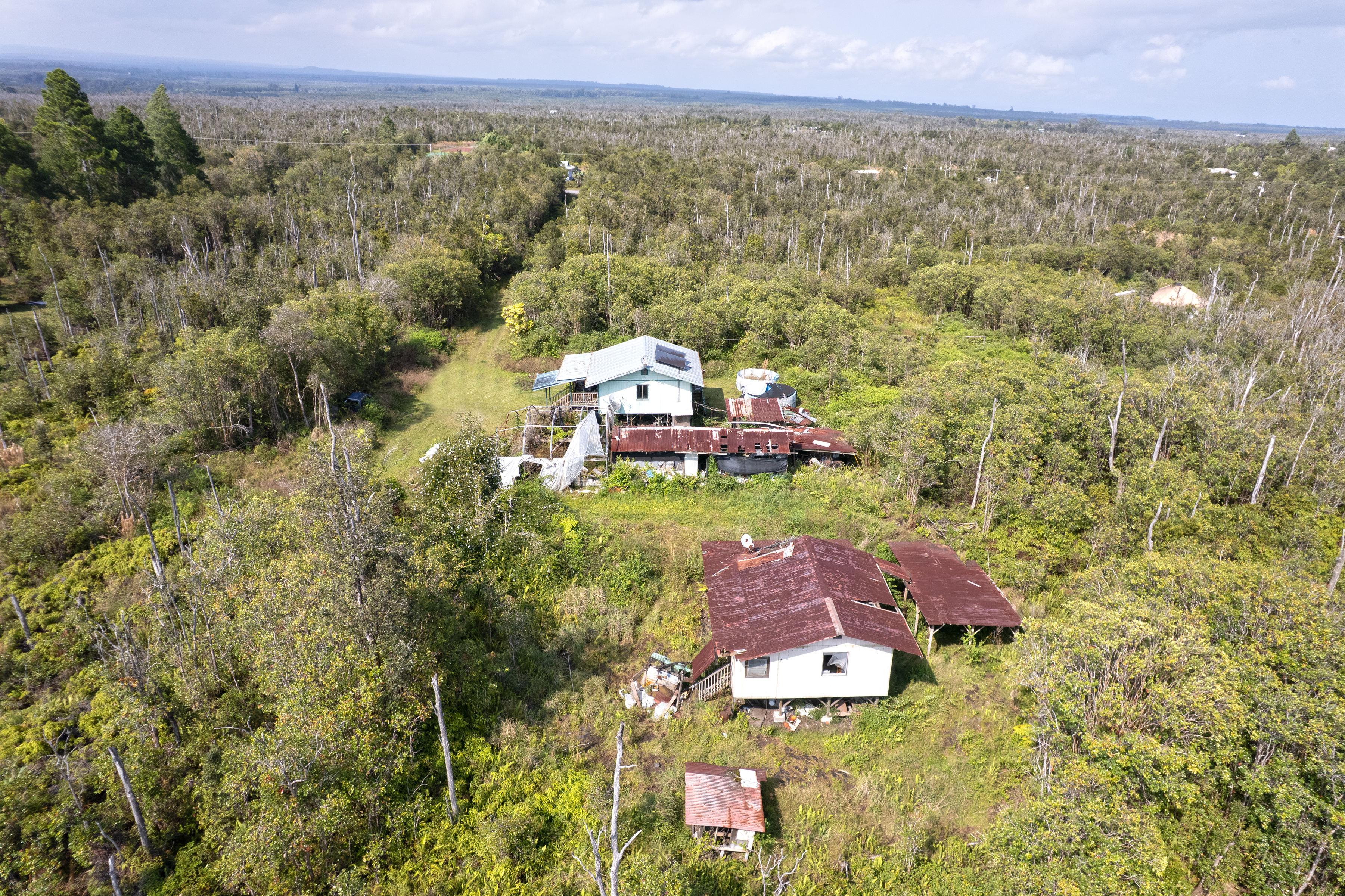 11-2217 Kaleponi Road Mountain View, HI 96771 - Photo 8 of 13 a view of a city